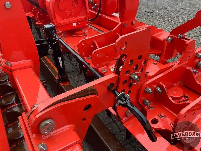 Traktorska freza Maschio Aquila Rapido Plus 6000C: slika Traktorska freza Maschio Aquila Rapido Plus 6000C Traktorska freza Maschio Aquila Rapido Plus 6000C: slika Traktorska freza Maschio Aquila Rapido Plus 6000C