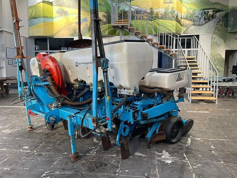 Monosem NG 6 plus - Sijačica: slika Monosem NG 6 plus - Sijačica Monosem NG 6 plus - Sijačica: slika Monosem NG 6 plus - Sijačica