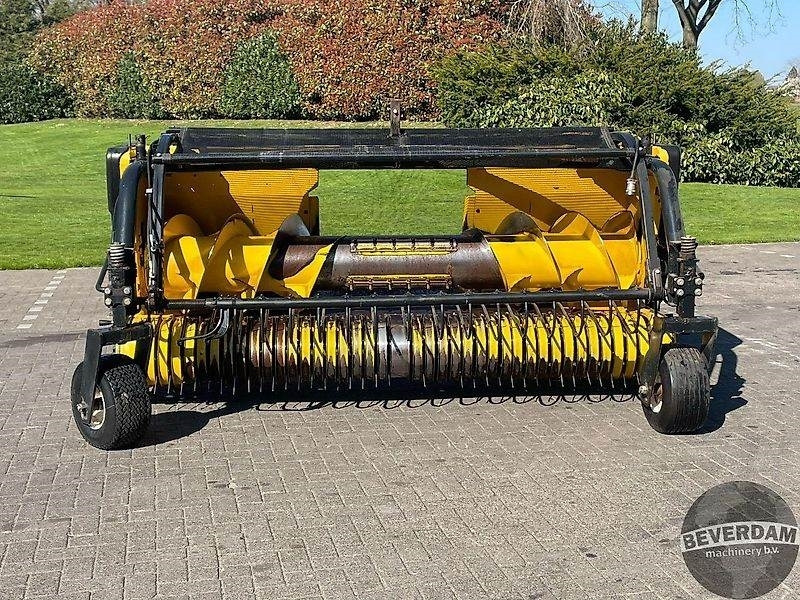 New Holland 273 pick up - Priključak za kombajn: slika New Holland 273 pick up - Priključak za kombajn New Holland 273 pick up - Priključak za kombajn: slika New Holland 273 pick up - Priključak za kombajn