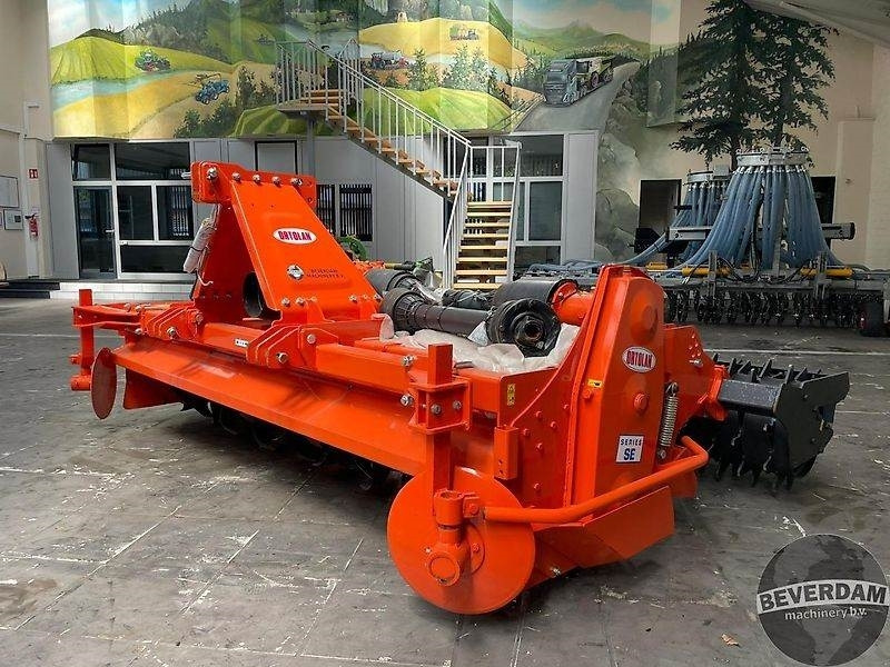 Ortolan Overtopfrees - Poljoprivredni strojevi: slika Ortolan Overtopfrees - Poljoprivredni strojevi Ortolan Overtopfrees - Poljoprivredni strojevi: slika Ortolan Overtopfrees - Poljoprivredni strojevi