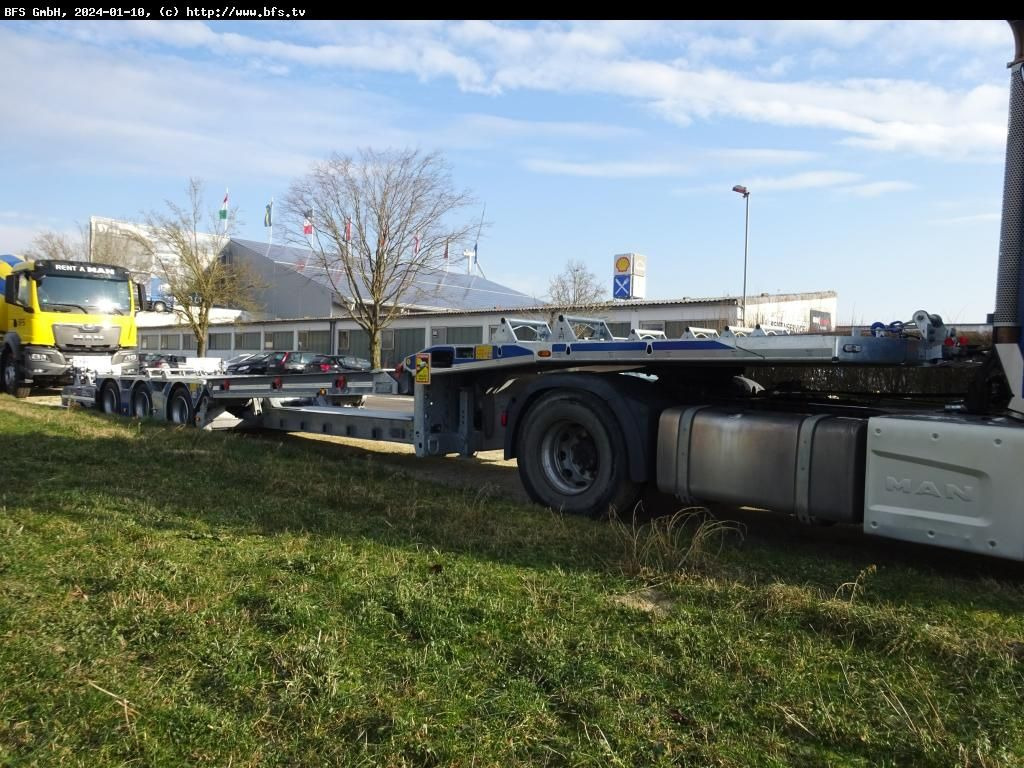 Centaurus ROLFO Sattelauflieger z. LKW Transpor - Poluprikolica za prijevoz automobila: slika Centaurus ROLFO Sattelauflieger z. LKW Transpor - Poluprikolica za prijevoz automobila Centaurus ROLFO Sattelauflieger z. LKW Transpor - Poluprikolica za prijevoz automobila: slika Centaurus ROLFO Sattelauflieger z. LKW Transpor - Poluprikolica za prijevoz automobila