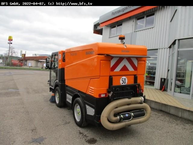 CityCat 2020 XL CityCat V20 mit 3 Besensystem - Cestovna čistilica: slika CityCat 2020 XL CityCat V20 mit 3 Besensystem - Cestovna čistilica CityCat 2020 XL CityCat V20 mit 3 Besensystem - Cestovna čistilica: slika CityCat 2020 XL CityCat V20 mit 3 Besensystem - Cestovna čistilica