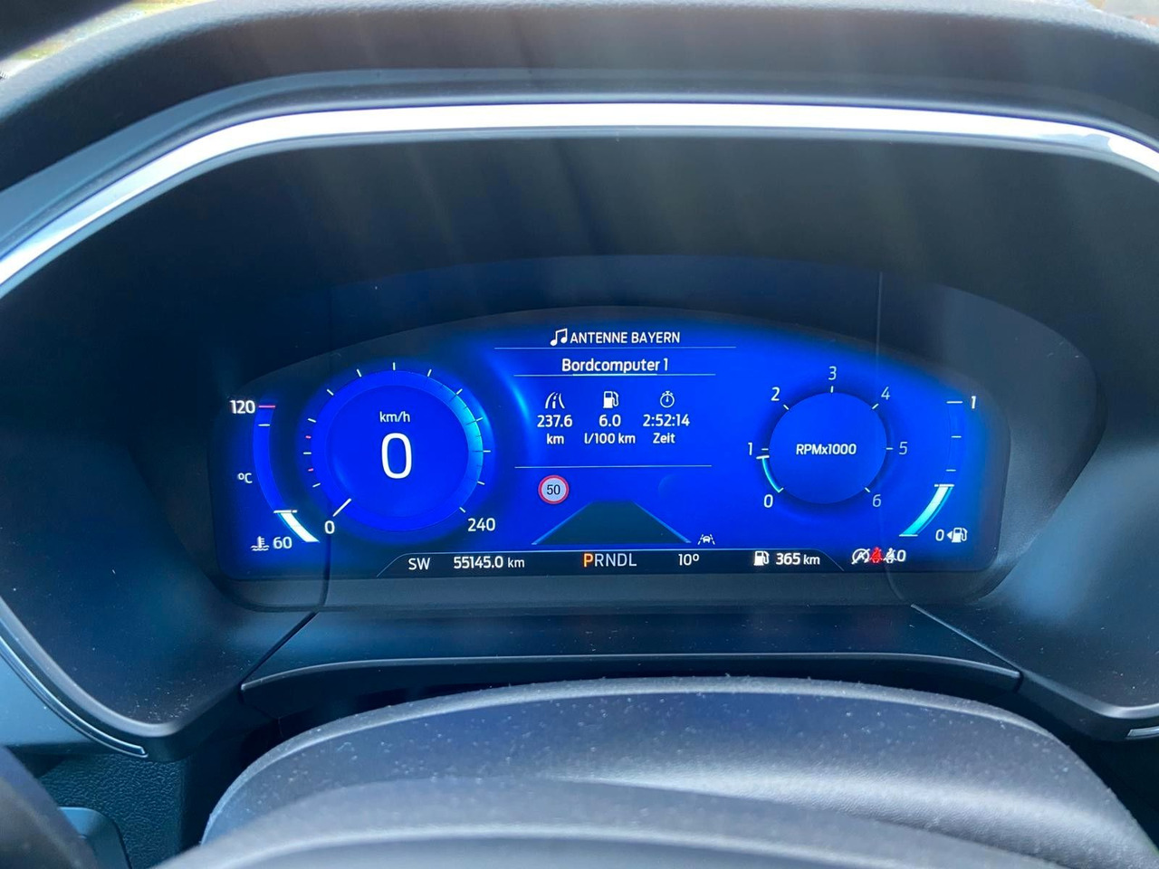 Ford Kuga Titanium 4X4 AWD - SUV: slika Ford Kuga Titanium 4X4 AWD - SUV Ford Kuga Titanium 4X4 AWD - SUV: slika Ford Kuga Titanium 4X4 AWD - SUV