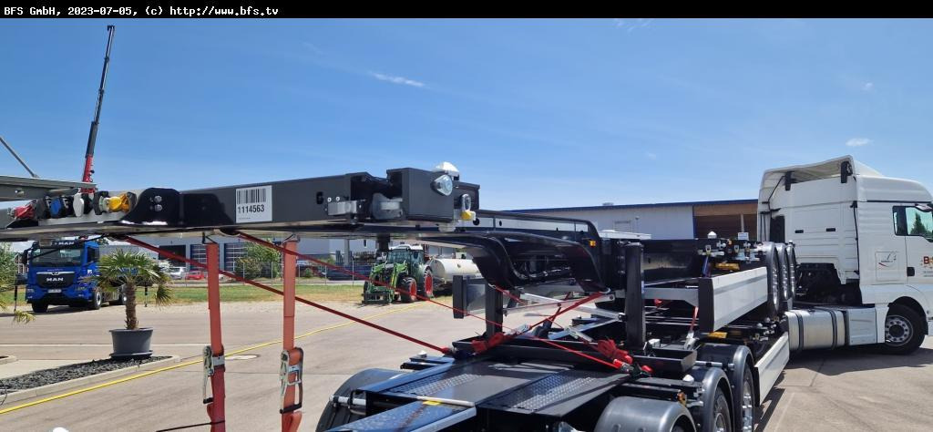 Krone Container Chassi SDC 27 eLTU5-2 Krone Container Chassi SDC 27 eLTU5-2 - Transporter kontejnera/ Poluprikolica s izmjenjivim sanducima: slika Krone Container Chassi SDC 27 eLTU5-2 Krone Container Chassi SDC 27 eLTU5-2 - Transporter kontejnera/ Poluprikolica s izmjenjivim sanducima Krone Container Chassi SDC 27 eLTU5-2 Krone Container Chassi SDC 27 eLTU5-2 - Transporter kontejnera/ Poluprikolica s izmjenjivim sanducima: slika Krone Container Chassi SDC 27 eLTU5-2 Krone Container Chassi SDC 27 eLTU5-2 - Transporter kontejnera/ Poluprikolica s izmjenjivim sanducima