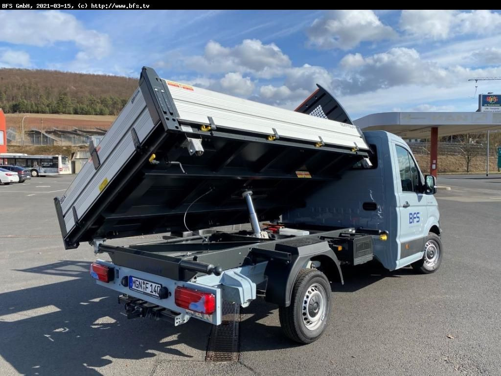 MAN TGE 3.180 4x2 F SB Dreiseitenkipper - Mali kamion kiper: slika MAN TGE 3.180 4x2 F SB Dreiseitenkipper - Mali kamion kiper MAN TGE 3.180 4x2 F SB Dreiseitenkipper - Mali kamion kiper: slika MAN TGE 3.180 4x2 F SB Dreiseitenkipper - Mali kamion kiper