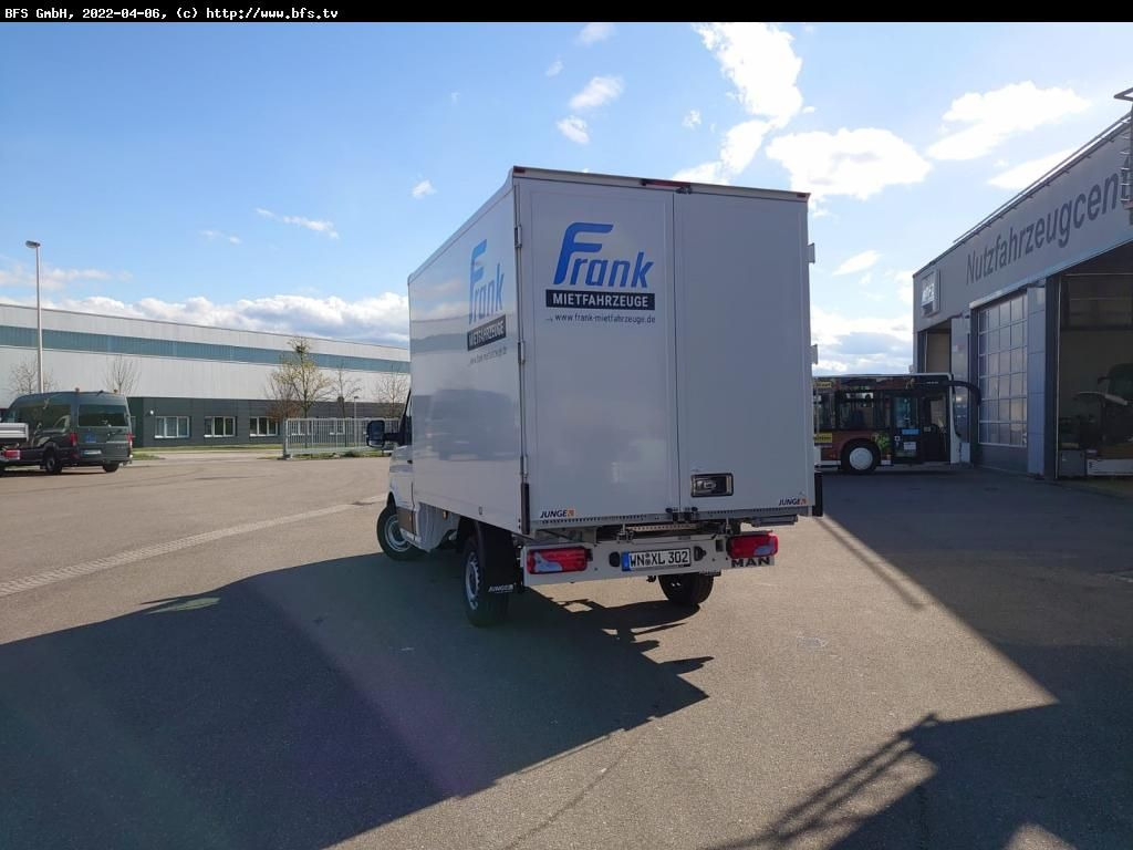 MAN TGE 3.180 4x2 F SB Möbelkoffer - Dostavno vozilo sa zatvorenim sandukom: slika MAN TGE 3.180 4x2 F SB Möbelkoffer - Dostavno vozilo sa zatvorenim sandukom MAN TGE 3.180 4x2 F SB Möbelkoffer - Dostavno vozilo sa zatvorenim sandukom: slika MAN TGE 3.180 4x2 F SB Möbelkoffer - Dostavno vozilo sa zatvorenim sandukom