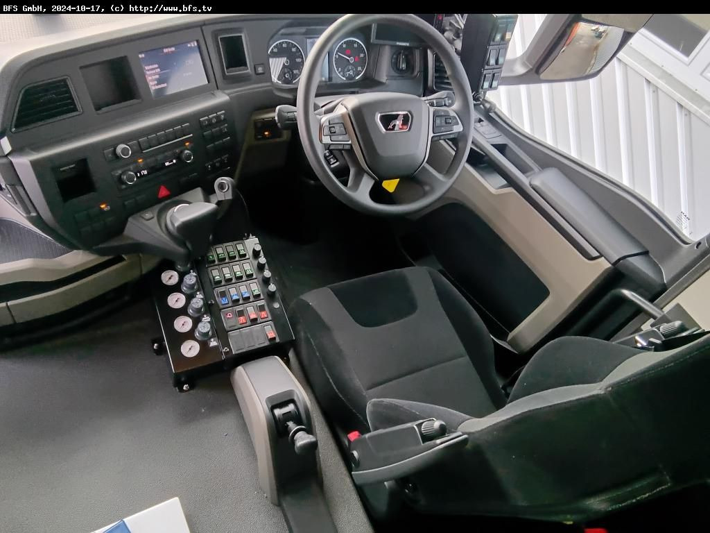 MAN TGS 18.360 4x2 BL BEAM S9000 / Bucher V90 Rotorc - Cestovna čistilica: slika MAN TGS 18.360 4x2 BL BEAM S9000 / Bucher V90 Rotorc - Cestovna čistilica MAN TGS 18.360 4x2 BL BEAM S9000 / Bucher V90 Rotorc - Cestovna čistilica: slika MAN TGS 18.360 4x2 BL BEAM S9000 / Bucher V90 Rotorc - Cestovna čistilica