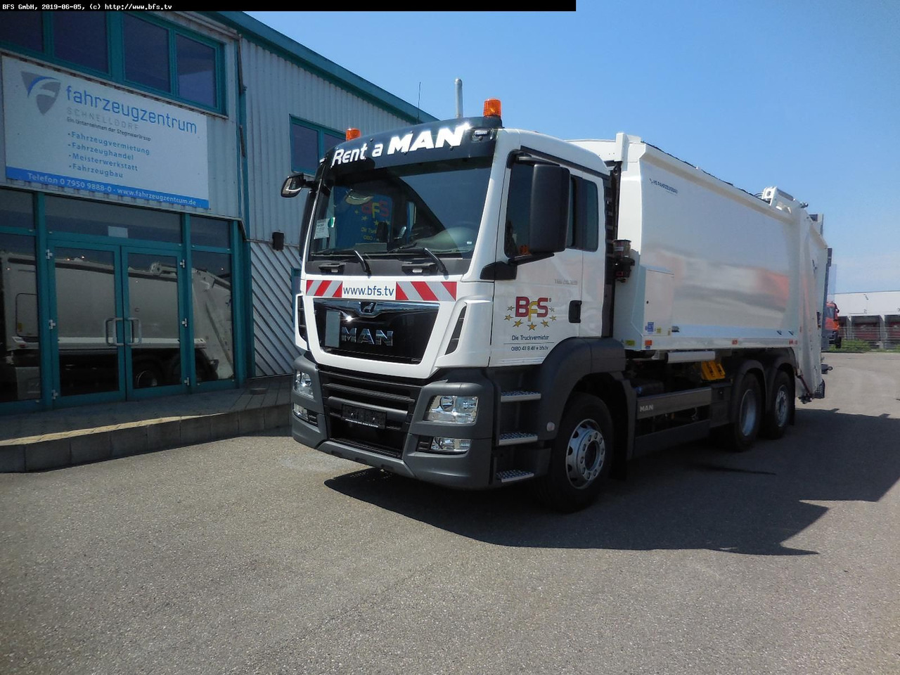 MAN TGS 28.320 6x2-4 BL HS HL Olympus 21 - Omni-DEKA - Kamion za odvoz smeća: slika MAN TGS 28.320 6x2-4 BL HS HL Olympus 21 - Omni-DEKA - Kamion za odvoz smeća MAN TGS 28.320 6x2-4 BL HS HL Olympus 21 - Omni-DEKA - Kamion za odvoz smeća: slika MAN TGS 28.320 6x2-4 BL HS HL Olympus 21 - Omni-DEKA - Kamion za odvoz smeća