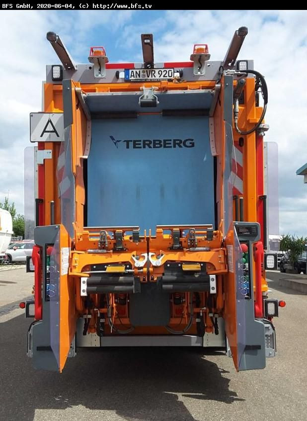 MAN TGS 28.320 6x2-4 BL HS HL Olympus 23 - Omni-DEKA - Kamion za odvoz smeća: slika  MAN TGS 28.320 6x2-4 BL HS HL Olympus 23 - Omni-DEKA - Kamion za odvoz smeća MAN TGS 28.320 6x2-4 BL HS HL Olympus 23 - Omni-DEKA - Kamion za odvoz smeća: slika  MAN TGS 28.320 6x2-4 BL HS HL Olympus 23 - Omni-DEKA - Kamion za odvoz smeća