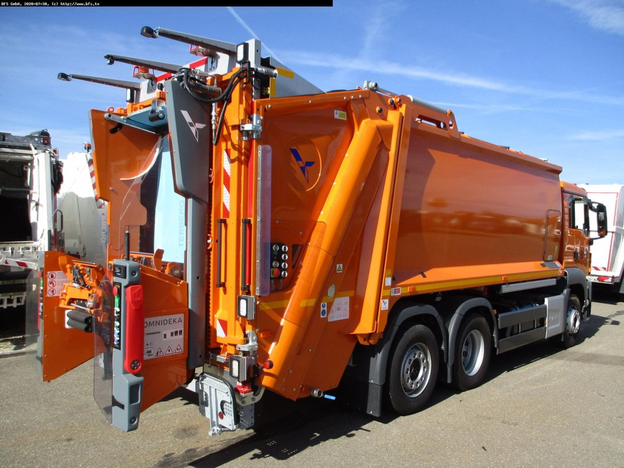 MAN TGS 28.320 6x2-4 BL HS HL Olympus 23 - Omni-DEKA - Kamion za odvoz smeća: slika MAN TGS 28.320 6x2-4 BL HS HL Olympus 23 - Omni-DEKA - Kamion za odvoz smeća MAN TGS 28.320 6x2-4 BL HS HL Olympus 23 - Omni-DEKA - Kamion za odvoz smeća: slika MAN TGS 28.320 6x2-4 BL HS HL Olympus 23 - Omni-DEKA - Kamion za odvoz smeća