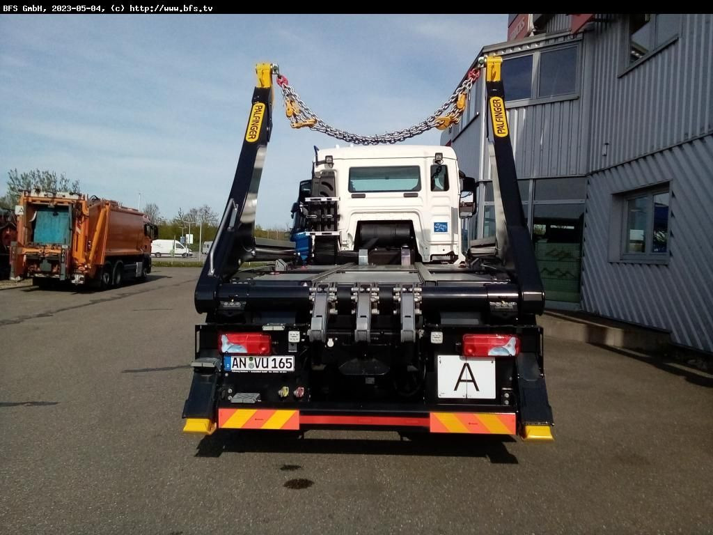 MAN TGS (TG3) 26.430 6x2-4 BL CH VL-Achser, Palfinge - Kiper: slika MAN TGS (TG3) 26.430 6x2-4 BL CH VL-Achser, Palfinge - Kiper MAN TGS (TG3) 26.430 6x2-4 BL CH VL-Achser, Palfinge - Kiper: slika MAN TGS (TG3) 26.430 6x2-4 BL CH VL-Achser, Palfinge - Kiper