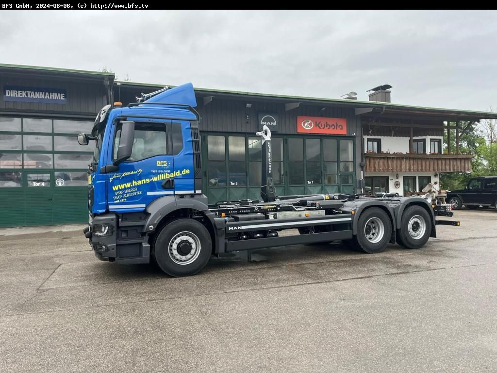 MAN TGS (TG3) 26.520 6x4H-4 BL CH MEILLER - Kamion s kukastom dizalicom: slika MAN TGS (TG3) 26.520 6x4H-4 BL CH MEILLER - Kamion s kukastom dizalicom MAN TGS (TG3) 26.520 6x4H-4 BL CH MEILLER - Kamion s kukastom dizalicom: slika MAN TGS (TG3) 26.520 6x4H-4 BL CH MEILLER - Kamion s kukastom dizalicom