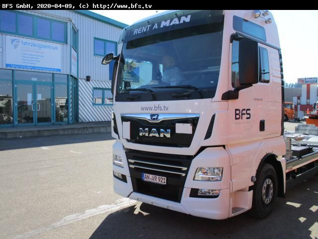MAN TGX 26.510 6x2-2 LL Multiwechsler - Transporter kontejnera/ Kamion s izmjenjivim sanducima: slika MAN TGX 26.510 6x2-2 LL Multiwechsler - Transporter kontejnera/ Kamion s izmjenjivim sanducima MAN TGX 26.510 6x2-2 LL Multiwechsler - Transporter kontejnera/ Kamion s izmjenjivim sanducima: slika MAN TGX 26.510 6x2-2 LL Multiwechsler - Transporter kontejnera/ Kamion s izmjenjivim sanducima