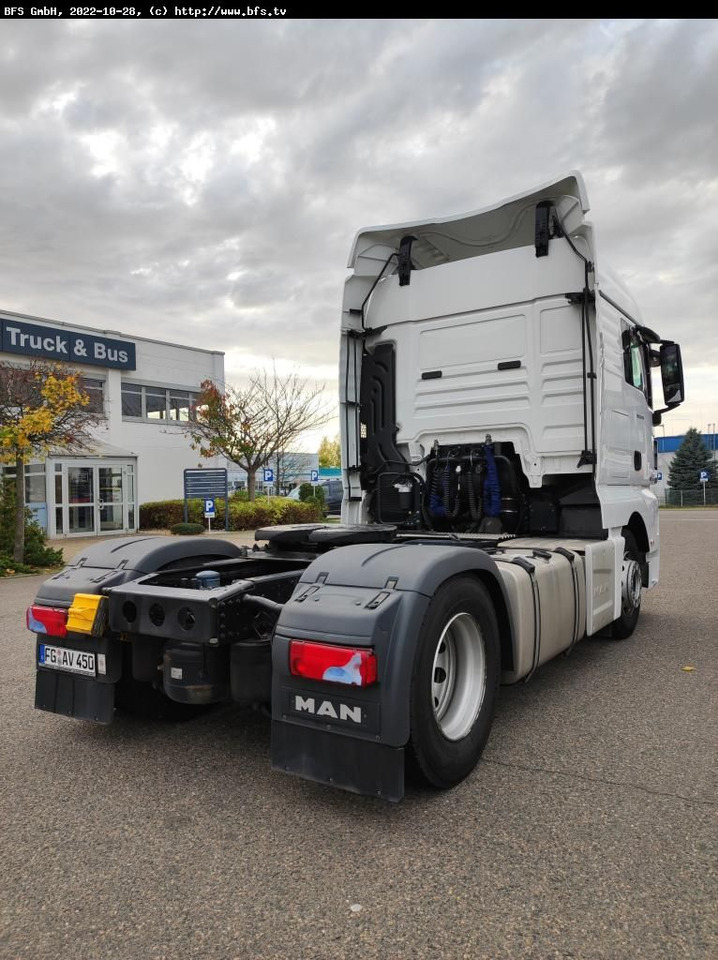 MAN TGX 18.470 4x2 BLS Sattelzugamschine Standard - Tegljač: slika MAN TGX 18.470 4x2 BLS Sattelzugamschine Standard - Tegljač MAN TGX 18.470 4x2 BLS Sattelzugamschine Standard - Tegljač: slika MAN TGX 18.470 4x2 BLS Sattelzugamschine Standard - Tegljač