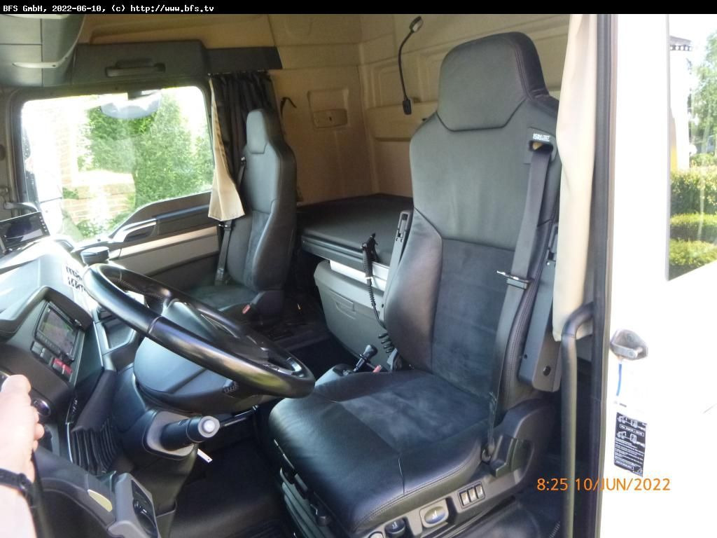 MAN TGX 18.500 4x2 BLS Leder, Hydraulik - Tegljač: slika MAN TGX 18.500 4x2 BLS Leder, Hydraulik - Tegljač MAN TGX 18.500 4x2 BLS Leder, Hydraulik - Tegljač: slika MAN TGX 18.500 4x2 BLS Leder, Hydraulik - Tegljač