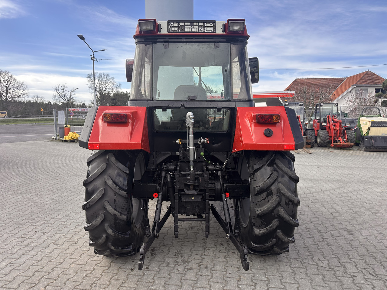 CASE IH 844 XL PLUS 40 km/h - Traktor: slika CASE IH 844 XL PLUS 40 km/h - Traktor CASE IH 844 XL PLUS 40 km/h - Traktor: slika CASE IH 844 XL PLUS 40 km/h - Traktor