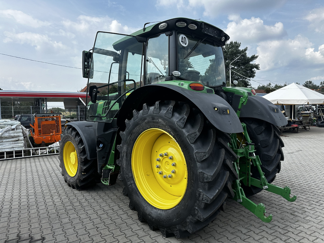 John Deere 6195R - Traktor: slika John Deere 6195R - Traktor John Deere 6195R - Traktor: slika John Deere 6195R - Traktor