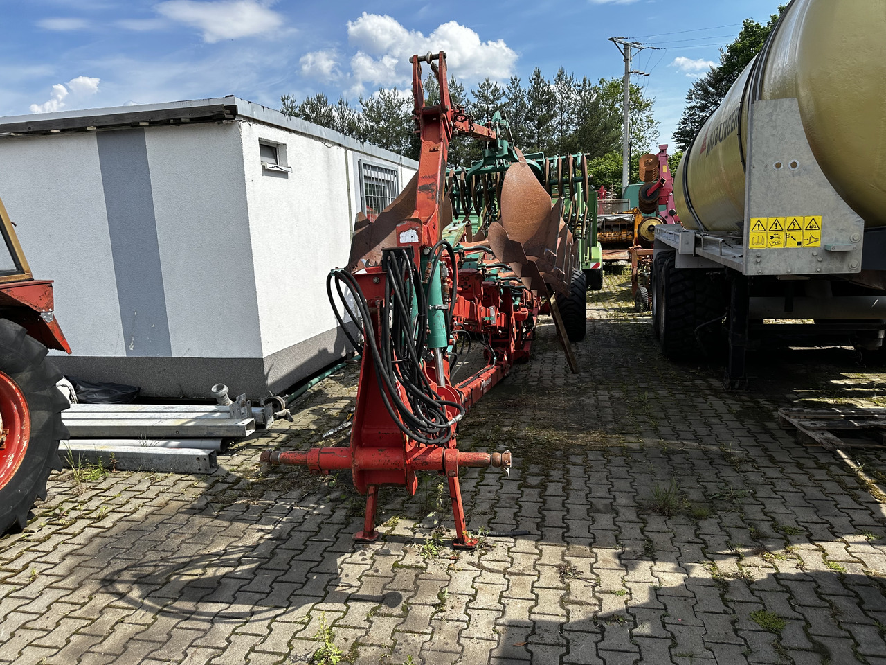 Kverneland OnLand PL100 Packomat S/C - Plug: slika Kverneland OnLand PL100 Packomat S/C - Plug Kverneland OnLand PL100 Packomat S/C - Plug: slika Kverneland OnLand PL100 Packomat S/C - Plug