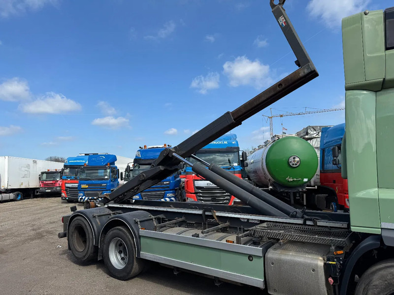 DAF CF 450 6X2 EURO 6 VDL 21T HOOK LIFTING AXLE - Kamion s kukastom dizalicom: slika DAF CF 450 6X2 EURO 6 VDL 21T HOOK LIFTING AXLE - Kamion s kukastom dizalicom DAF CF 450 6X2 EURO 6 VDL 21T HOOK LIFTING AXLE - Kamion s kukastom dizalicom: slika DAF CF 450 6X2 EURO 6 VDL 21T HOOK LIFTING AXLE - Kamion s kukastom dizalicom