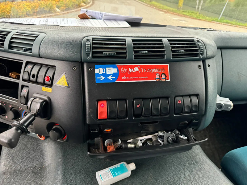 Kamion-šasija DAF CF 75.310 6X4 EURO 3 FULL STEEL MANUAL GEARBOX: slika Kamion-šasija DAF CF 75.310 6X4 EURO 3 FULL STEEL MANUAL GEARBOX