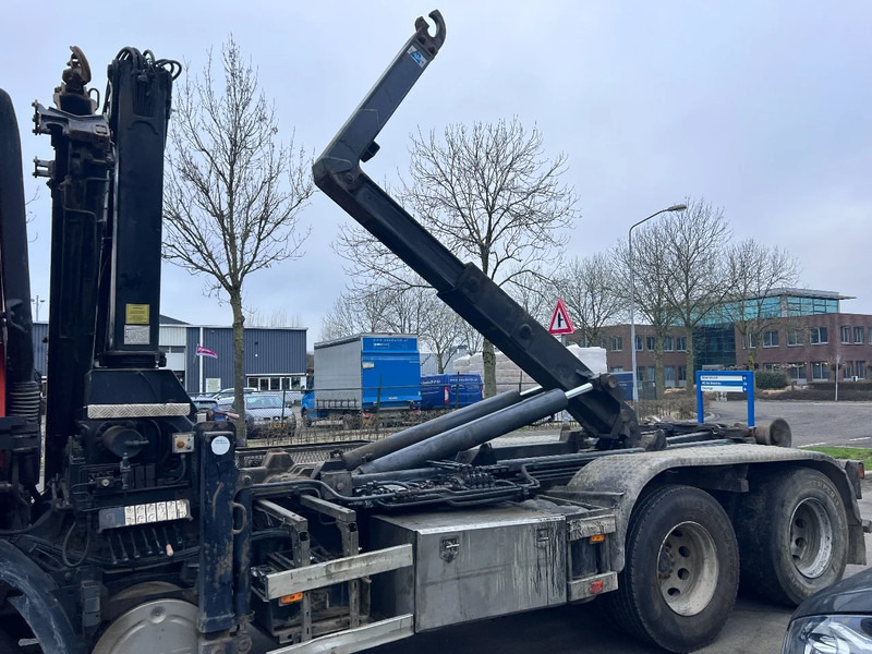 Kamion s kranom DAF CF 85.380 6X2 + MKG 141 A2 CRANE + 20 TON HOOKLIFT - EURO 3 - MANUAL GEAR - 10 TYRES: slika Kamion s kranom DAF CF 85.380 6X2 + MKG 141 A2 CRANE + 20 TON HOOKLIFT - EURO 3 - MANUAL GEAR - 10 TYRES
