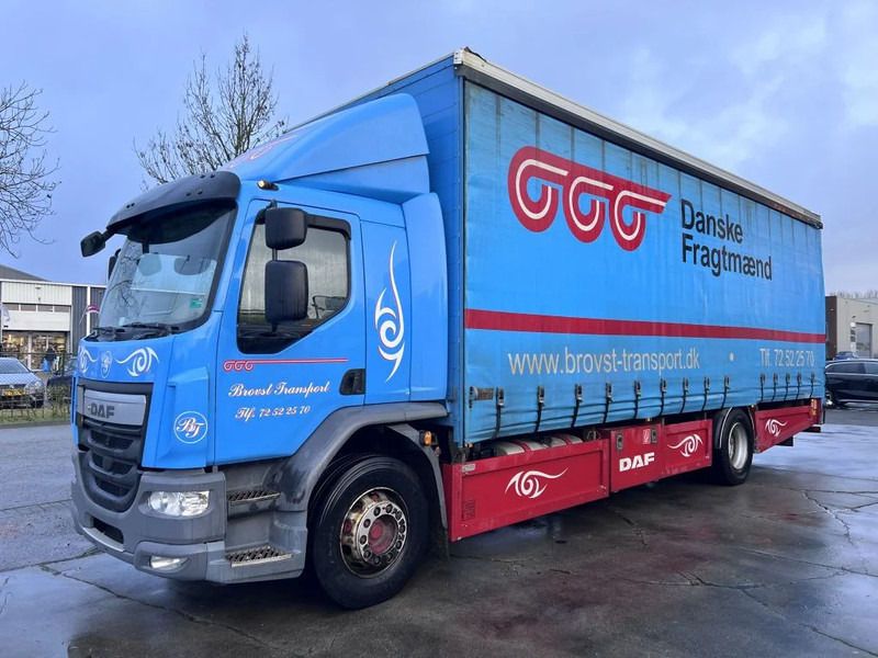 DAF LF 250 4X2 EURO 6 418.609KM BOX 8.5M ZEPRO LOAD LIFT - Kamion s ceradom: slika DAF LF 250 4X2 EURO 6 418.609KM BOX 8.5M ZEPRO LOAD LIFT - Kamion s ceradom DAF LF 250 4X2 EURO 6 418.609KM BOX 8.5M ZEPRO LOAD LIFT - Kamion s ceradom: slika DAF LF 250 4X2 EURO 6 418.609KM BOX 8.5M ZEPRO LOAD LIFT - Kamion s ceradom