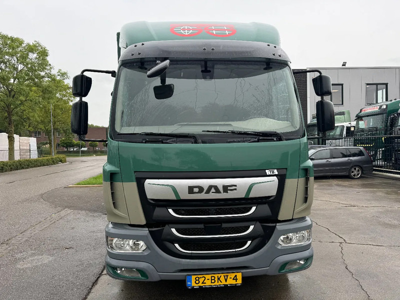 DAF LF 260 4X2 16T DHOLLANDIA LOAD LIFT - Kamion s ceradom: slika DAF LF 260 4X2 16T DHOLLANDIA LOAD LIFT - Kamion s ceradom DAF LF 260 4X2 16T DHOLLANDIA LOAD LIFT - Kamion s ceradom: slika DAF LF 260 4X2 16T DHOLLANDIA LOAD LIFT - Kamion s ceradom