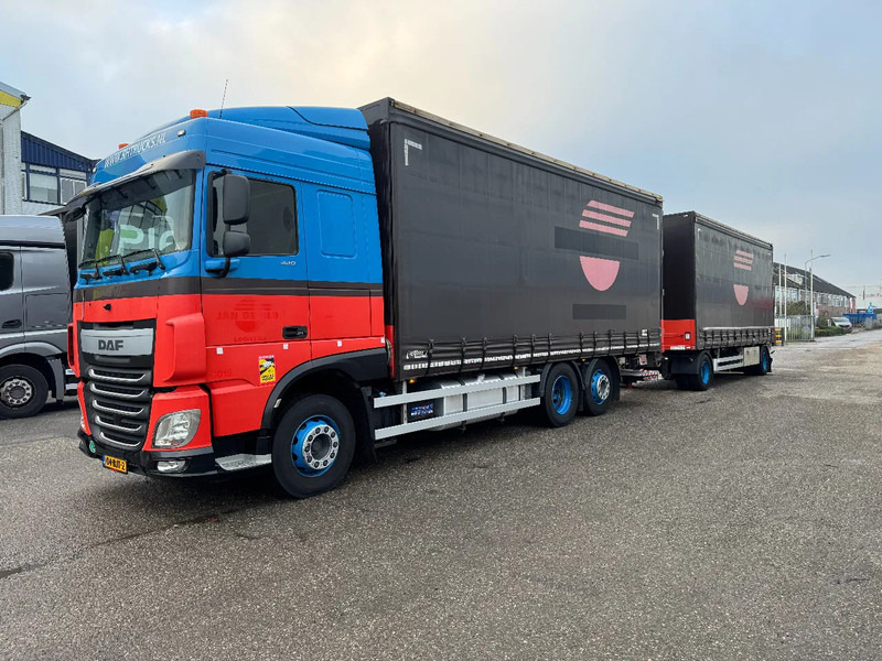 DAF XF 440 6X2 EURO 6 + HERTOGHS HANGER 2X BPW AXLE DHOLLANDIA 3000 KG - Kamion s ceradom: slika DAF XF 440 6X2 EURO 6 + HERTOGHS HANGER 2X BPW AXLE DHOLLANDIA 3000 KG - Kamion s ceradom DAF XF 440 6X2 EURO 6 + HERTOGHS HANGER 2X BPW AXLE DHOLLANDIA 3000 KG - Kamion s ceradom: slika DAF XF 440 6X2 EURO 6 + HERTOGHS HANGER 2X BPW AXLE DHOLLANDIA 3000 KG - Kamion s ceradom