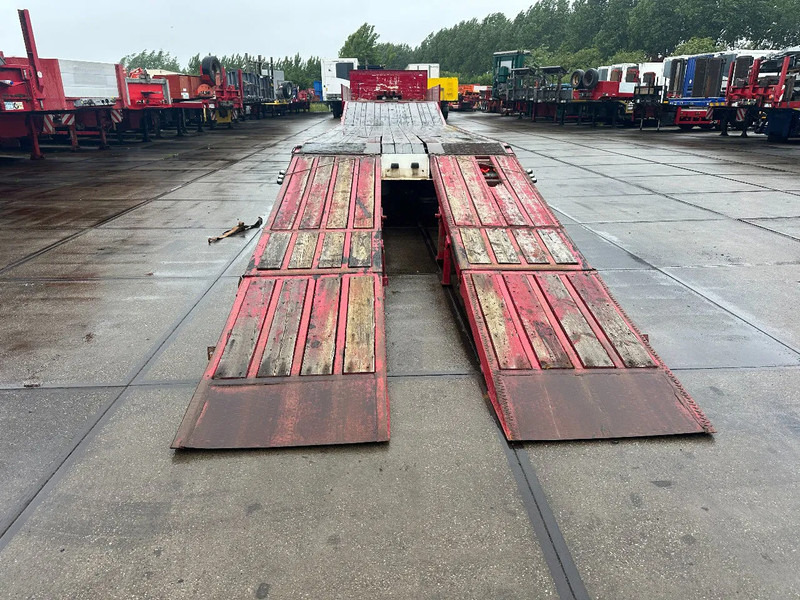 Diversen LAST AXLE STEERING, REMOTE CONTROLE, DOUBLE HYDRAULIC RAMPS - Poluprikolica s niskim utovarivačem: slika Diversen LAST AXLE STEERING, REMOTE CONTROLE, DOUBLE HYDRAULIC RAMPS - Poluprikolica s niskim utovarivačem Diversen LAST AXLE STEERING, REMOTE CONTROLE, DOUBLE HYDRAULIC RAMPS - Poluprikolica s niskim utovarivačem: slika Diversen LAST AXLE STEERING, REMOTE CONTROLE, DOUBLE HYDRAULIC RAMPS - Poluprikolica s niskim utovarivačem