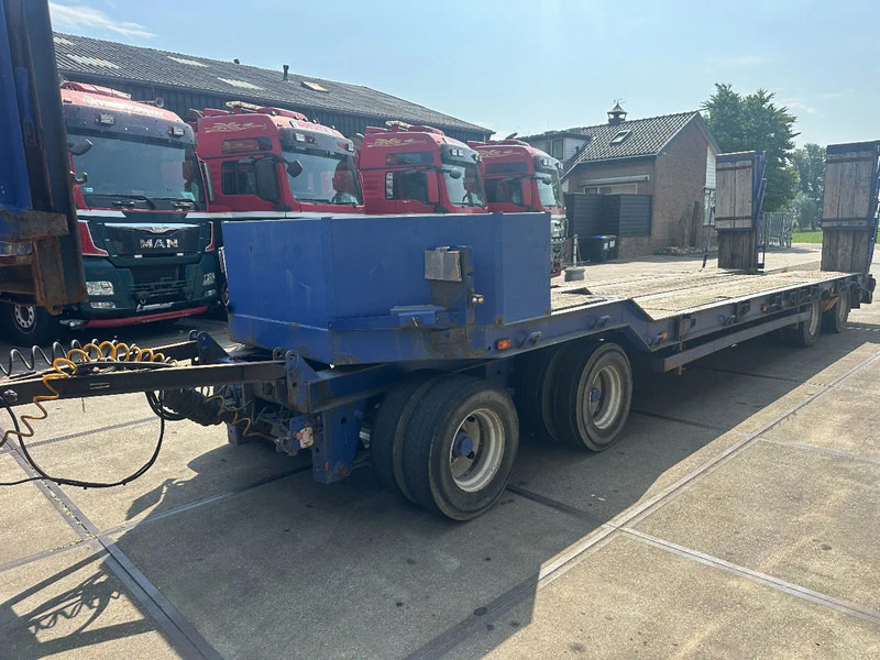 Diversen MUELLER-MITTELTAL, 4 AXLE, DOUBLE HYDRAULIC RAMPS. - Prikolica s niskim utovarivačem: slika Diversen MUELLER-MITTELTAL, 4 AXLE, DOUBLE HYDRAULIC RAMPS. - Prikolica s niskim utovarivačem Diversen MUELLER-MITTELTAL, 4 AXLE, DOUBLE HYDRAULIC RAMPS. - Prikolica s niskim utovarivačem: slika Diversen MUELLER-MITTELTAL, 4 AXLE, DOUBLE HYDRAULIC RAMPS. - Prikolica s niskim utovarivačem