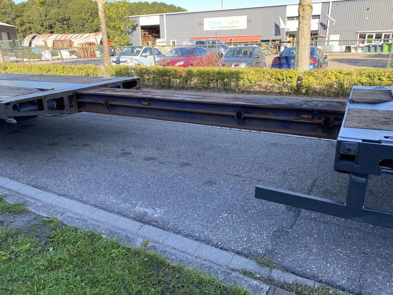 Poluprikolica s niskim utovarivačem Faymonville STZ-2AA - 2 AXLES STEERING - BED: 7,40 + 3,55 METER: slika Poluprikolica s niskim utovarivačem Faymonville STZ-2AA - 2 AXLES STEERING - BED: 7,40 + 3,55 METER Poluprikolica s niskim utovarivačem Faymonville STZ-2AA - 2 AXLES STEERING - BED: 7,40 + 3,55 METER: slika Poluprikolica s niskim utovarivačem Faymonville STZ-2AA - 2 AXLES STEERING - BED: 7,40 + 3,55 METER