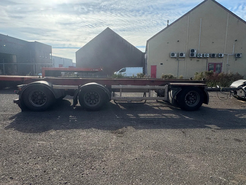 Floor FLA 3-101 3X BPW AXLE APK TÜV TILL 06-2026 - Transporter kontejnera/ Prikolica s izmjenjivim sanducima: slika Floor FLA 3-101 3X BPW AXLE APK TÜV TILL 06-2026 - Transporter kontejnera/ Prikolica s izmjenjivim sanducima Floor FLA 3-101 3X BPW AXLE APK TÜV TILL 06-2026 - Transporter kontejnera/ Prikolica s izmjenjivim sanducima: slika Floor FLA 3-101 3X BPW AXLE APK TÜV TILL 06-2026 - Transporter kontejnera/ Prikolica s izmjenjivim sanducima