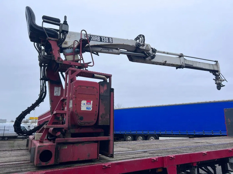 Poluprikolica plato/ Otvoreni sanduk Floor HIAB ROLLER 130R: slika Poluprikolica plato/ Otvoreni sanduk Floor HIAB ROLLER 130R