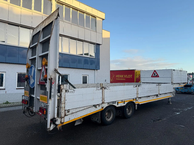 Gheysen en Verpoort S3320C, HYDRAULIC RAMP - Poluprikolica s niskim utovarivačem: slika Gheysen en Verpoort S3320C, HYDRAULIC RAMP - Poluprikolica s niskim utovarivačem Gheysen en Verpoort S3320C, HYDRAULIC RAMP - Poluprikolica s niskim utovarivačem: slika Gheysen en Verpoort S3320C, HYDRAULIC RAMP - Poluprikolica s niskim utovarivačem