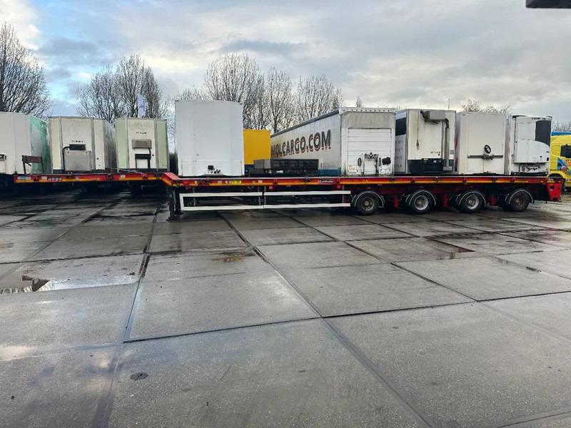 Goldhofer TRIPPLE EXTENDABLE , TOTALE 51 M 4 AXLE STEERING - Poluprikolica s niskim utovarivačem: slika Goldhofer TRIPPLE EXTENDABLE , TOTALE 51 M 4 AXLE STEERING - Poluprikolica s niskim utovarivačem Goldhofer TRIPPLE EXTENDABLE , TOTALE 51 M 4 AXLE STEERING - Poluprikolica s niskim utovarivačem: slika Goldhofer TRIPPLE EXTENDABLE , TOTALE 51 M 4 AXLE STEERING - Poluprikolica s niskim utovarivačem