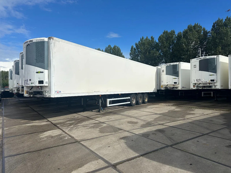 Gray and Adams 6X THERMO KING SLX 200 -13,4X2,5X2,6 METER - BPW DRUM BRAKES - Poluprikolica hladnjača: slika Gray and Adams 6X THERMO KING SLX 200 -13,4X2,5X2,6 METER - BPW DRUM BRAKES - Poluprikolica hladnjača Gray and Adams 6X THERMO KING SLX 200 -13,4X2,5X2,6 METER - BPW DRUM BRAKES - Poluprikolica hladnjača: slika Gray and Adams 6X THERMO KING SLX 200 -13,4X2,5X2,6 METER - BPW DRUM BRAKES - Poluprikolica hladnjača