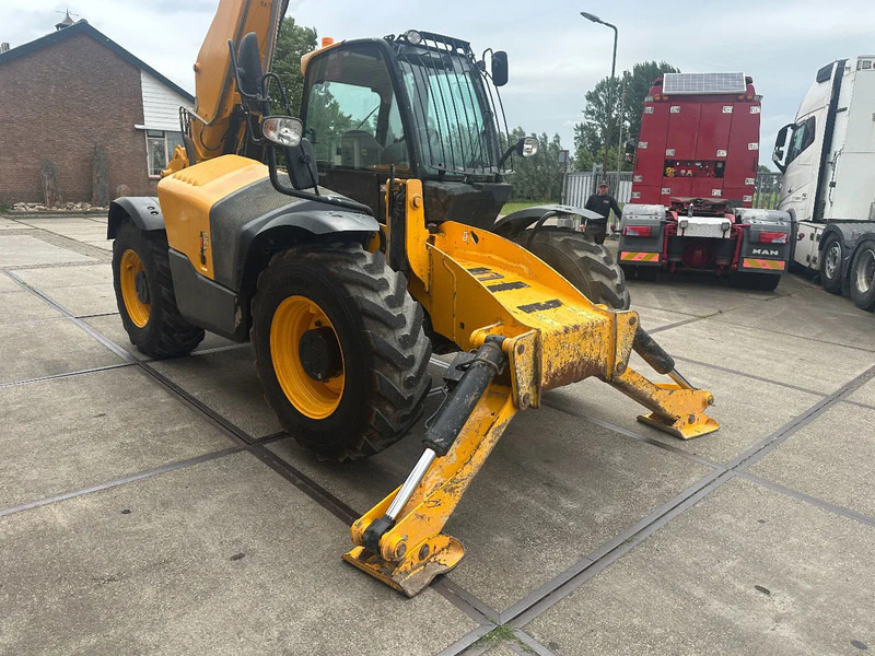 JCB 535V125 , 4087 HOURS,CE, 12,5 M LIFT HEIGHT, 3500 KG, AUXIARY HYDRAULIC PLUMBING - Teleskopski rukovatelj: slika JCB 535V125 , 4087 HOURS,CE, 12,5 M LIFT HEIGHT, 3500 KG, AUXIARY HYDRAULIC PLUMBING - Teleskopski rukovatelj JCB 535V125 , 4087 HOURS,CE, 12,5 M LIFT HEIGHT, 3500 KG, AUXIARY HYDRAULIC PLUMBING - Teleskopski rukovatelj: slika JCB 535V125 , 4087 HOURS,CE, 12,5 M LIFT HEIGHT, 3500 KG, AUXIARY HYDRAULIC PLUMBING - Teleskopski rukovatelj