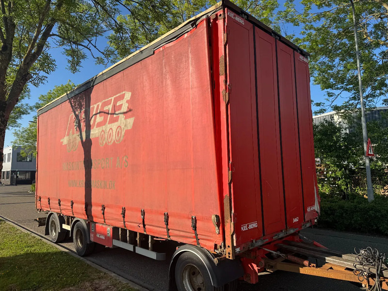 KEL-BERG PRAH 27 3X BPW AXLE CURTAIN SIDE - Prikolica s ceradom: slika KEL-BERG PRAH 27 3X BPW AXLE CURTAIN SIDE - Prikolica s ceradom KEL-BERG PRAH 27 3X BPW AXLE CURTAIN SIDE - Prikolica s ceradom: slika KEL-BERG PRAH 27 3X BPW AXLE CURTAIN SIDE - Prikolica s ceradom