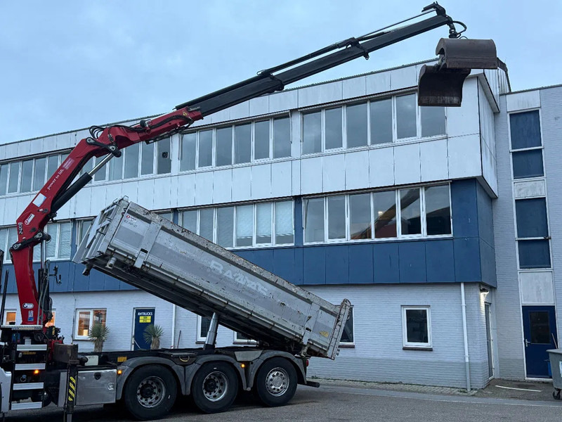 MAN TGS 35.480 8X4 + HMF 2420-K3 REMOTE + TIPPER - Kamion s kranom: slika MAN TGS 35.480 8X4 + HMF 2420-K3 REMOTE + TIPPER - Kamion s kranom MAN TGS 35.480 8X4 + HMF 2420-K3 REMOTE + TIPPER - Kamion s kranom: slika MAN TGS 35.480 8X4 + HMF 2420-K3 REMOTE + TIPPER - Kamion s kranom