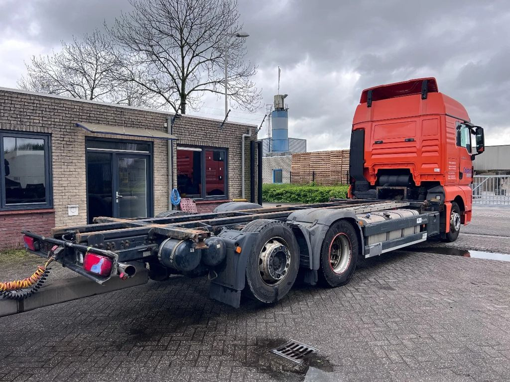 MAN TGX 26.440 XLX 6X2 EURO 5 - BDF CHASSIS + RETARD - Transporter kontejnera/ Kamion s izmjenjivim sanducima: slika MAN TGX 26.440 XLX 6X2 EURO 5 - BDF CHASSIS + RETARD - Transporter kontejnera/ Kamion s izmjenjivim sanducima MAN TGX 26.440 XLX 6X2 EURO 5 - BDF CHASSIS + RETARD - Transporter kontejnera/ Kamion s izmjenjivim sanducima: slika MAN TGX 26.440 XLX 6X2 EURO 5 - BDF CHASSIS + RETARD - Transporter kontejnera/ Kamion s izmjenjivim sanducima