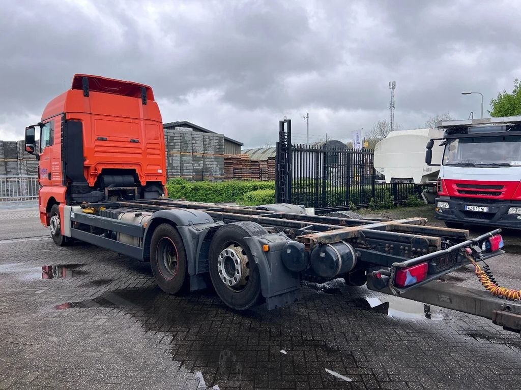 MAN TGX 26.440 XLX 6X2 EURO 5 - BDF CHASSIS + RETARD - Transporter kontejnera/ Kamion s izmjenjivim sanducima: slika MAN TGX 26.440 XLX 6X2 EURO 5 - BDF CHASSIS + RETARD - Transporter kontejnera/ Kamion s izmjenjivim sanducima MAN TGX 26.440 XLX 6X2 EURO 5 - BDF CHASSIS + RETARD - Transporter kontejnera/ Kamion s izmjenjivim sanducima: slika MAN TGX 26.440 XLX 6X2 EURO 5 - BDF CHASSIS + RETARD - Transporter kontejnera/ Kamion s izmjenjivim sanducima