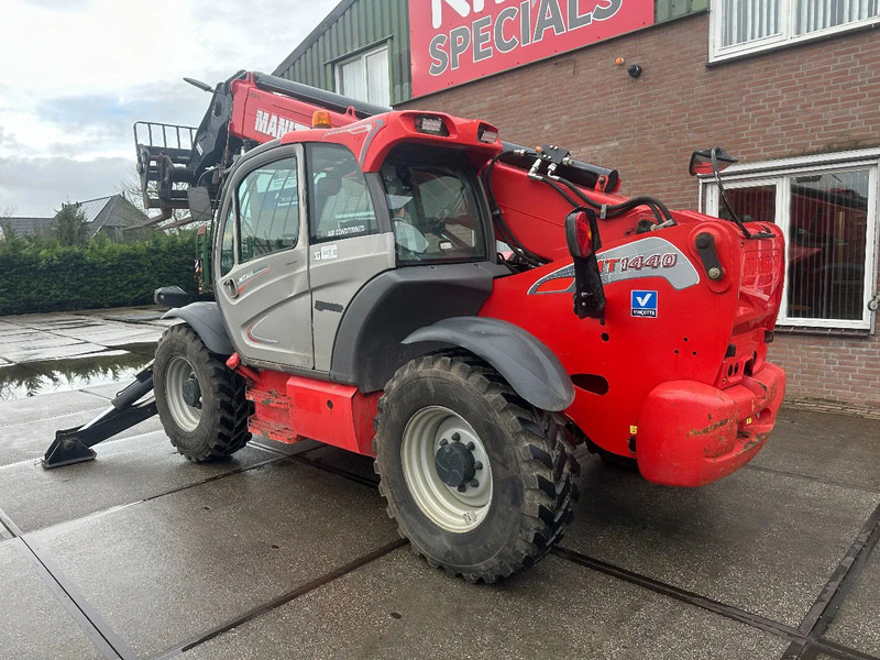 Manitou MT1440, 2015, 7174 HOURS, CE - Teleskopski rukovatelj: slika Manitou MT1440, 2015, 7174 HOURS, CE - Teleskopski rukovatelj Manitou MT1440, 2015, 7174 HOURS, CE - Teleskopski rukovatelj: slika Manitou MT1440, 2015, 7174 HOURS, CE - Teleskopski rukovatelj