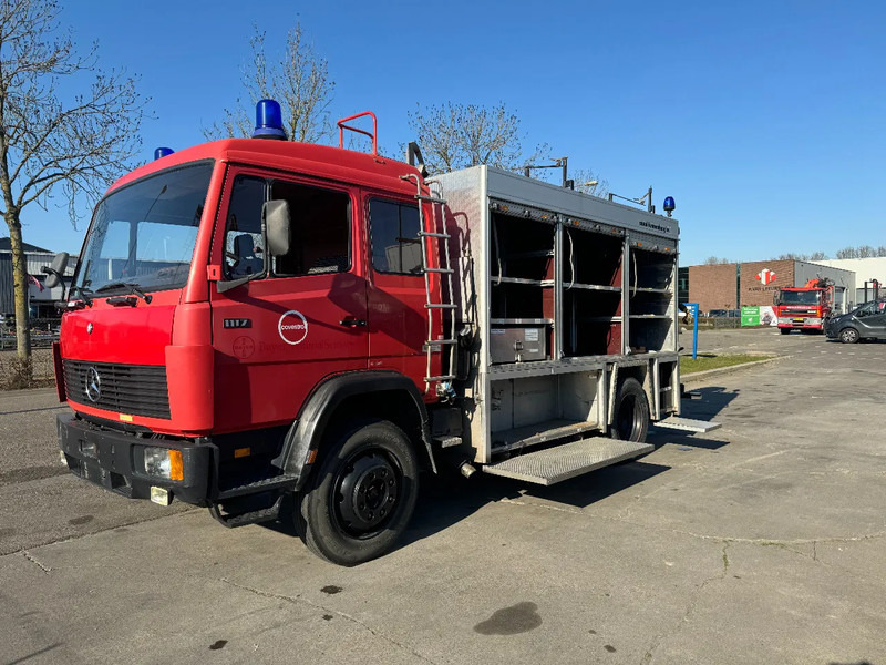 Zakup Mercedes-Benz 1117 4X2 FIRE TRUCK HIAB 050A ONLY 105787 KM Mercedes-Benz 1117 4X2 FIRE TRUCK HIAB 050A ONLY 105787 KM: slika Zakup Mercedes-Benz 1117 4X2 FIRE TRUCK HIAB 050A ONLY 105787 KM Mercedes-Benz 1117 4X2 FIRE TRUCK HIAB 050A ONLY 105787 KM