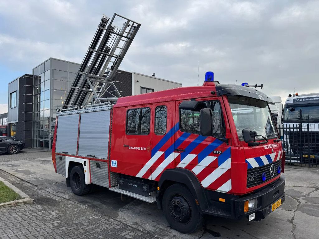 Mercedes-Benz 1117 - FULL EQUIPMENT INCLUDED FIRE TRUCK + LADD - Vatrogasno vozilo: slika Mercedes-Benz 1117 - FULL EQUIPMENT INCLUDED FIRE TRUCK + LADD - Vatrogasno vozilo Mercedes-Benz 1117 - FULL EQUIPMENT INCLUDED FIRE TRUCK + LADD - Vatrogasno vozilo: slika Mercedes-Benz 1117 - FULL EQUIPMENT INCLUDED FIRE TRUCK + LADD - Vatrogasno vozilo