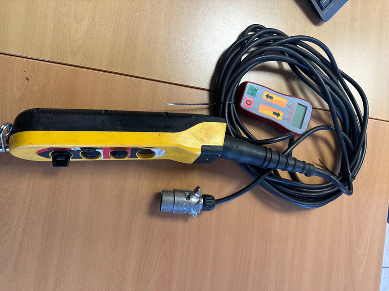 Nooteboom 5 AXLE 75 TON REMOTE CONTROLE - Poluprikolica s niskim utovarivačem: slika Nooteboom 5 AXLE 75 TON REMOTE CONTROLE - Poluprikolica s niskim utovarivačem Nooteboom 5 AXLE 75 TON REMOTE CONTROLE - Poluprikolica s niskim utovarivačem: slika Nooteboom 5 AXLE 75 TON REMOTE CONTROLE - Poluprikolica s niskim utovarivačem