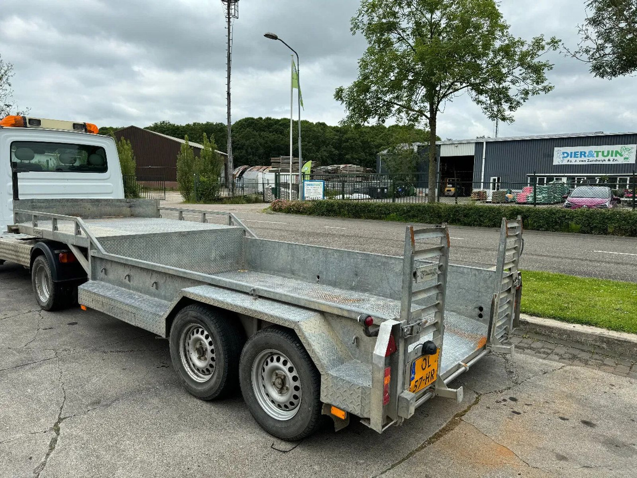 Veldhuizen DO P29-2 5.2 TON 3.4 METER - Poluprikolica: slika Veldhuizen DO P29-2 5.2 TON 3.4 METER - Poluprikolica Veldhuizen DO P29-2 5.2 TON 3.4 METER - Poluprikolica: slika Veldhuizen DO P29-2 5.2 TON 3.4 METER - Poluprikolica