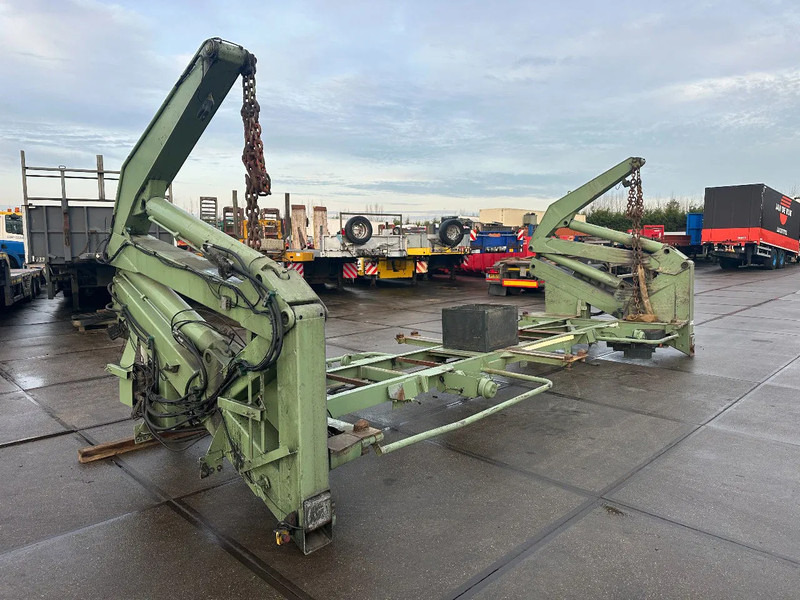 Hammer HAMMER 180, 12 TILL 30 TON, CE - Priključak: slika Hammer HAMMER 180, 12 TILL 30 TON, CE - Priključak Hammer HAMMER 180, 12 TILL 30 TON, CE - Priključak: slika Hammer HAMMER 180, 12 TILL 30 TON, CE - Priključak
