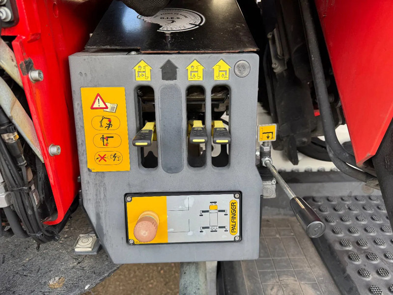 Renault C460 6X2 EURO 6 PALFINGER PK33002 + REMOTE CONTROL ENIGINE RUNNING - Kamion s kranom: slika Renault C460 6X2 EURO 6 PALFINGER PK33002 + REMOTE CONTROL ENIGINE RUNNING - Kamion s kranom Renault C460 6X2 EURO 6 PALFINGER PK33002 + REMOTE CONTROL ENIGINE RUNNING - Kamion s kranom: slika Renault C460 6X2 EURO 6 PALFINGER PK33002 + REMOTE CONTROL ENIGINE RUNNING - Kamion s kranom