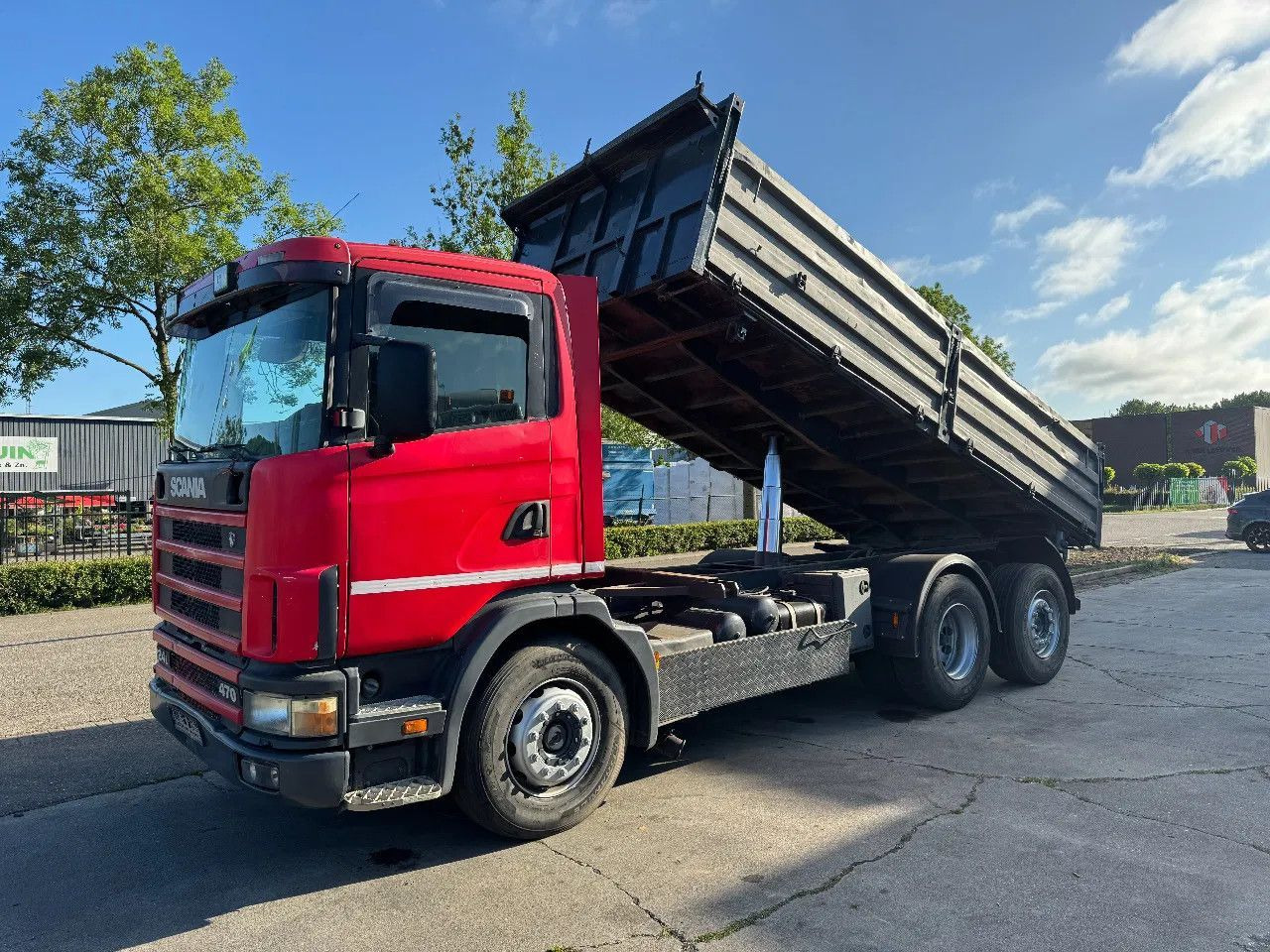 Scania R124-470 6X2 KIPPER EURO 3 - Kiper: slika Scania R124-470 6X2 KIPPER EURO 3 - Kiper Scania R124-470 6X2 KIPPER EURO 3 - Kiper: slika Scania R124-470 6X2 KIPPER EURO 3 - Kiper