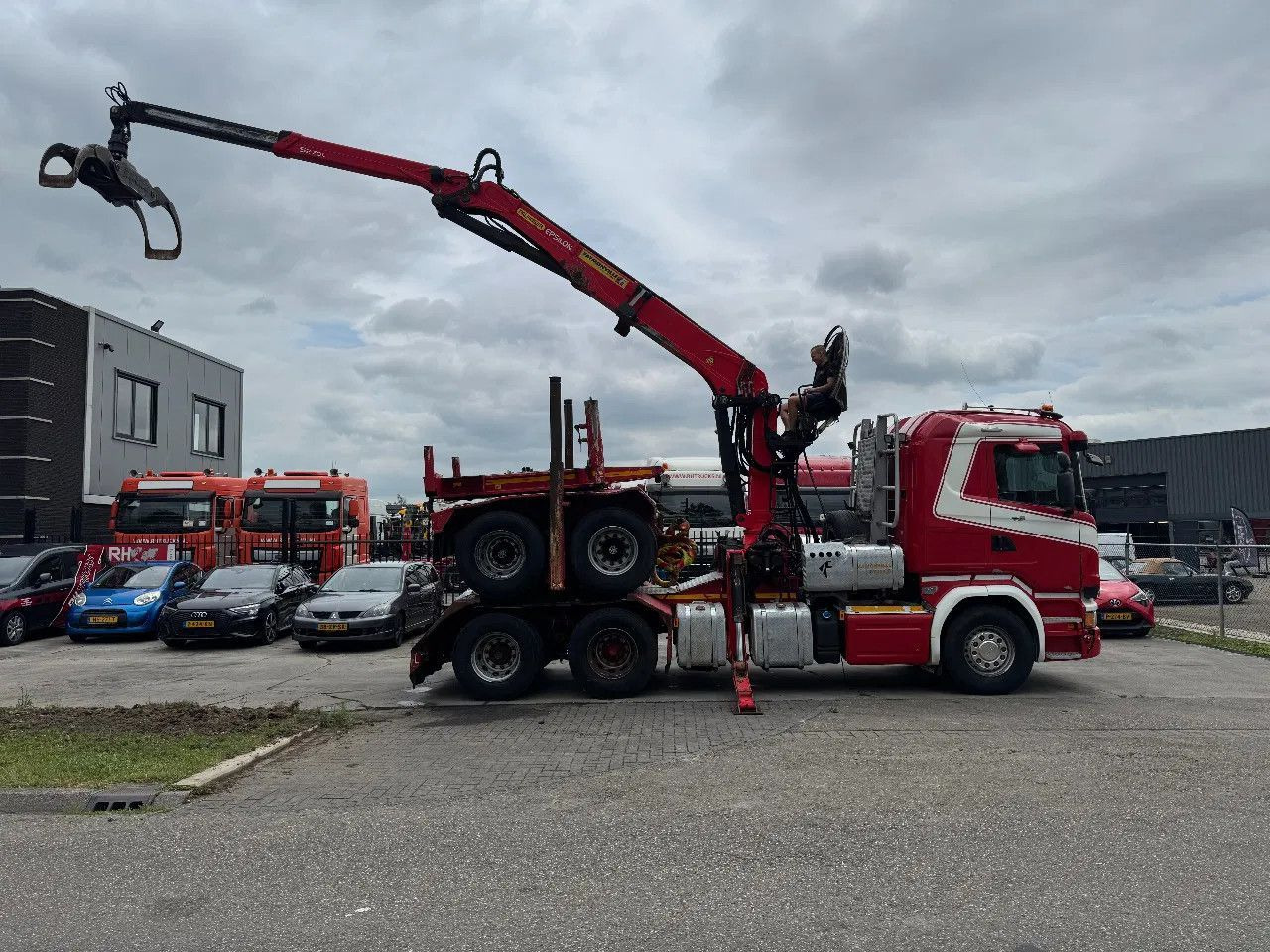 Scania R580 6X4 EPSILON S270L88 2 AXLE HANGER - Kamion šumar: slika Scania R580 6X4 EPSILON S270L88 2 AXLE HANGER - Kamion šumar Scania R580 6X4 EPSILON S270L88 2 AXLE HANGER - Kamion šumar: slika Scania R580 6X4 EPSILON S270L88 2 AXLE HANGER - Kamion šumar
